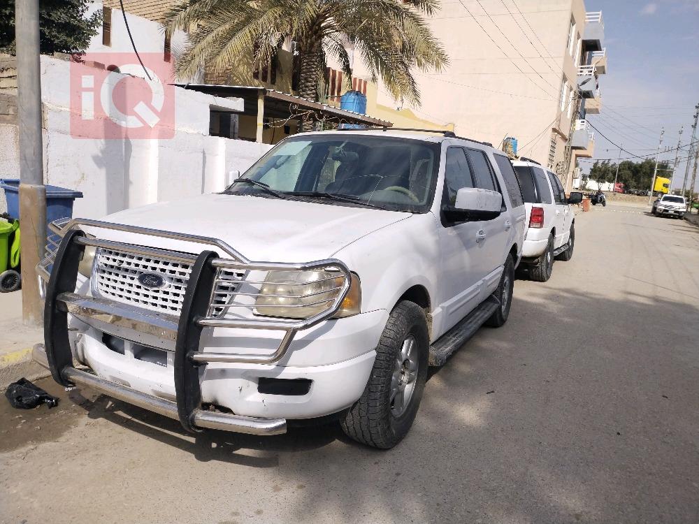 فورد إكسبيديشن